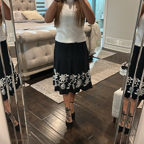 Black linen skirt - Picture 5 of 14